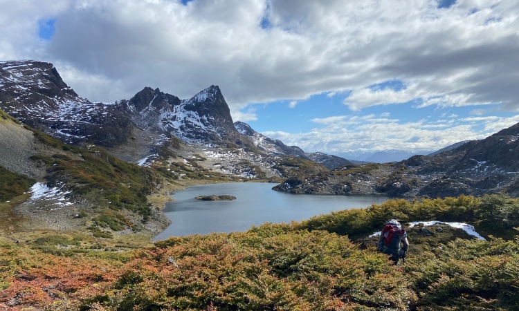 Puerto Williams: Dientes de Navarino Trek 